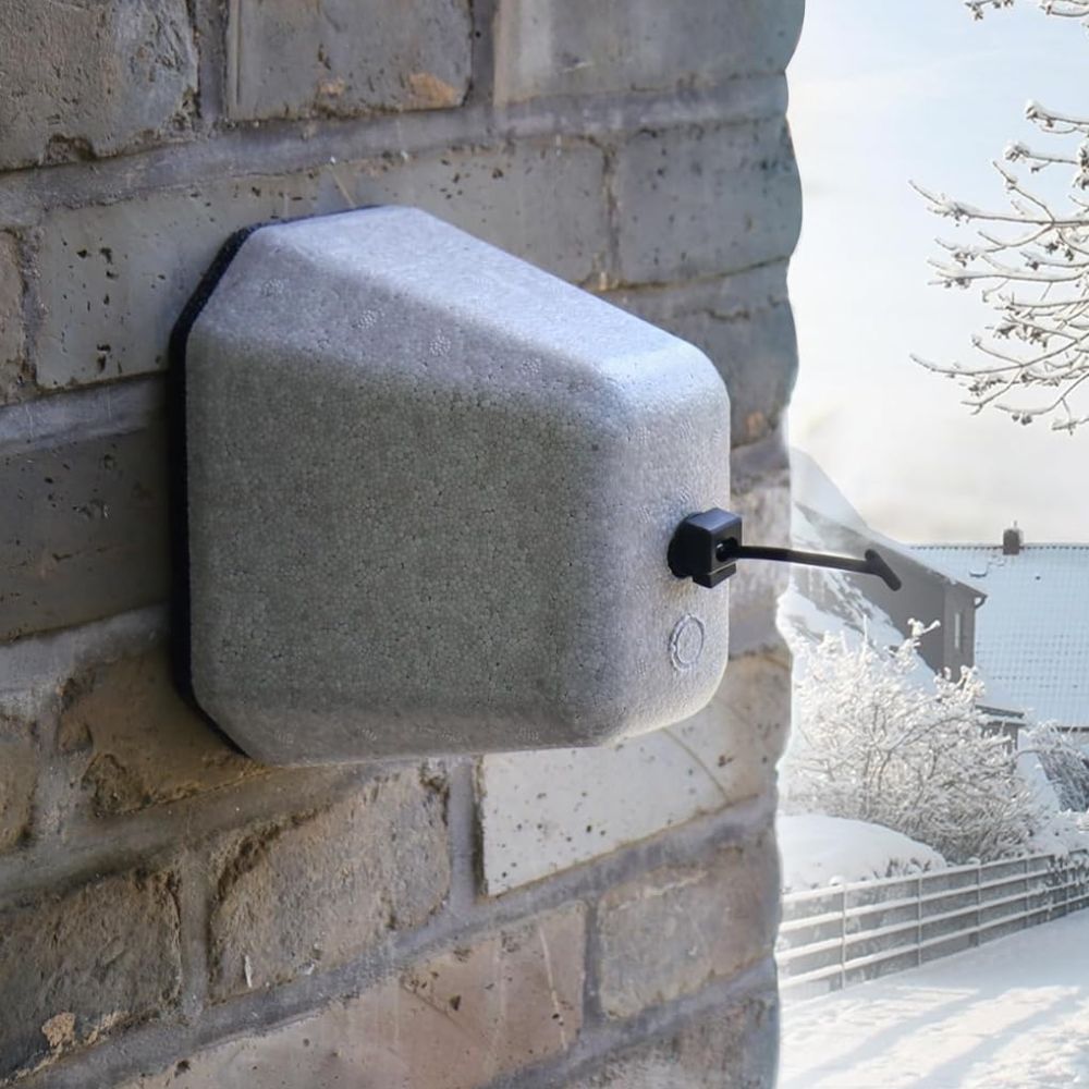 Outdoor Faucet Cover with Polystyrene Insulation and Hook Loop Straps