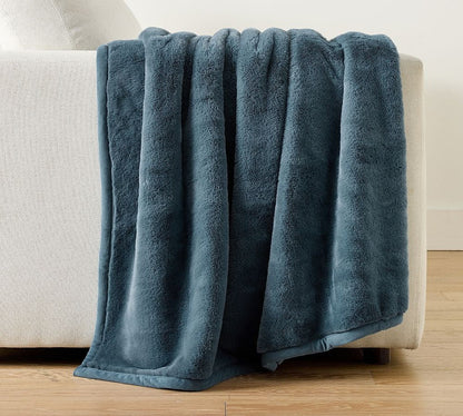 Ultra Soft Double Sided Faux Fur Blanket with Ribbed Texture Design