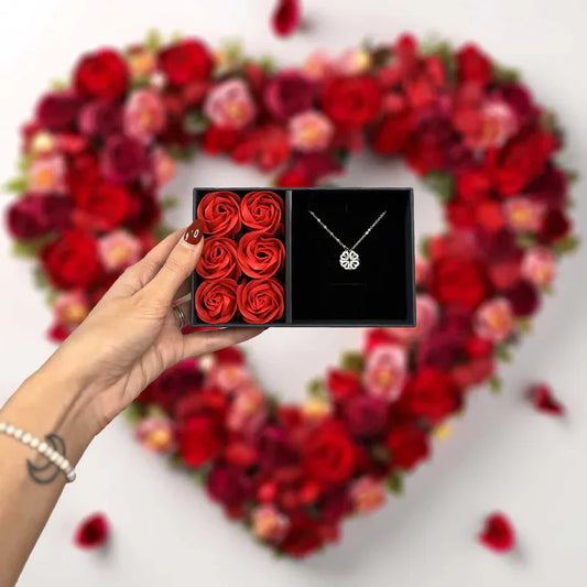 Four Heart Clover Pendant with Adjustable Chain and Preserved Roses