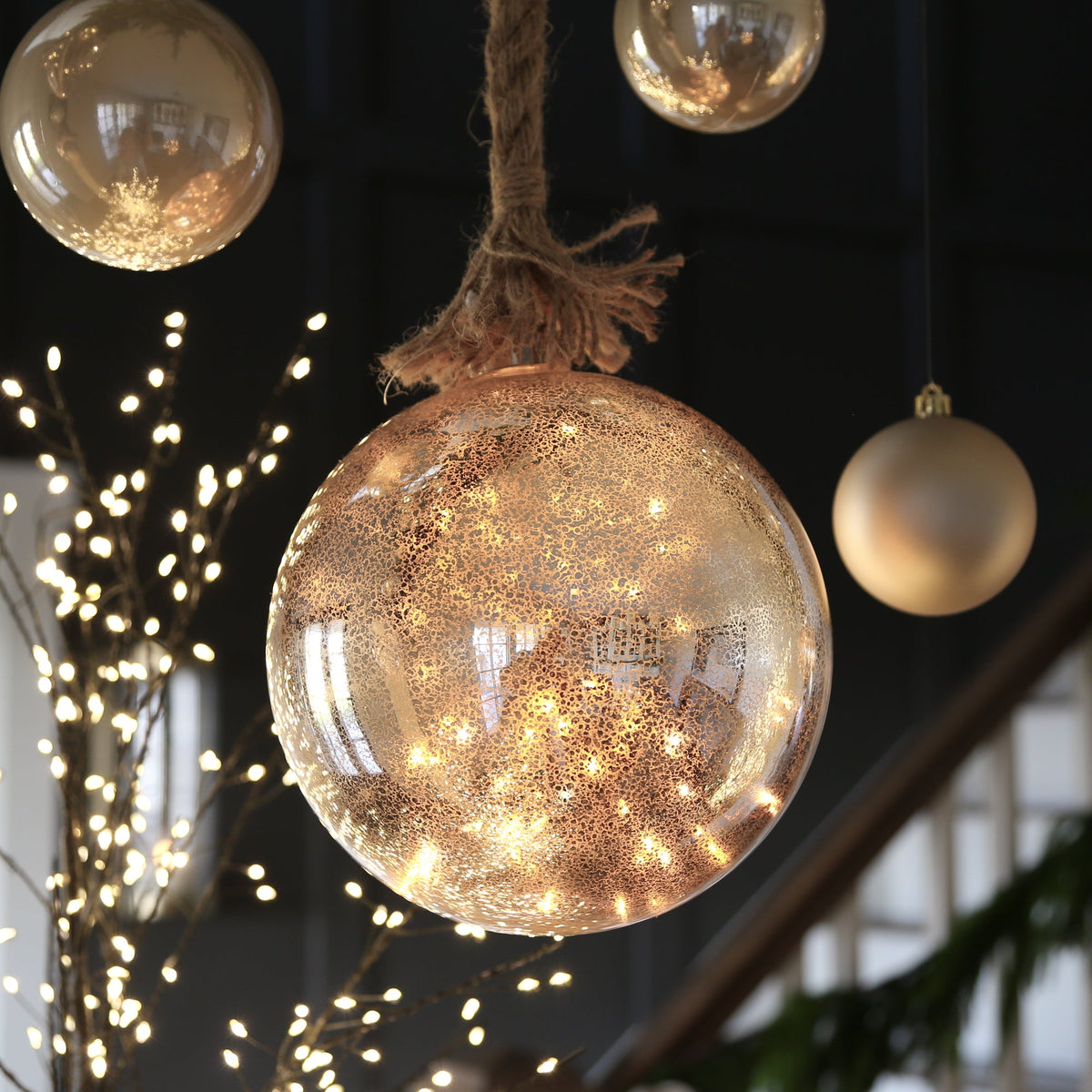 LED Glass Ornament with Warm Glow and Remote Control 7.9 Inch