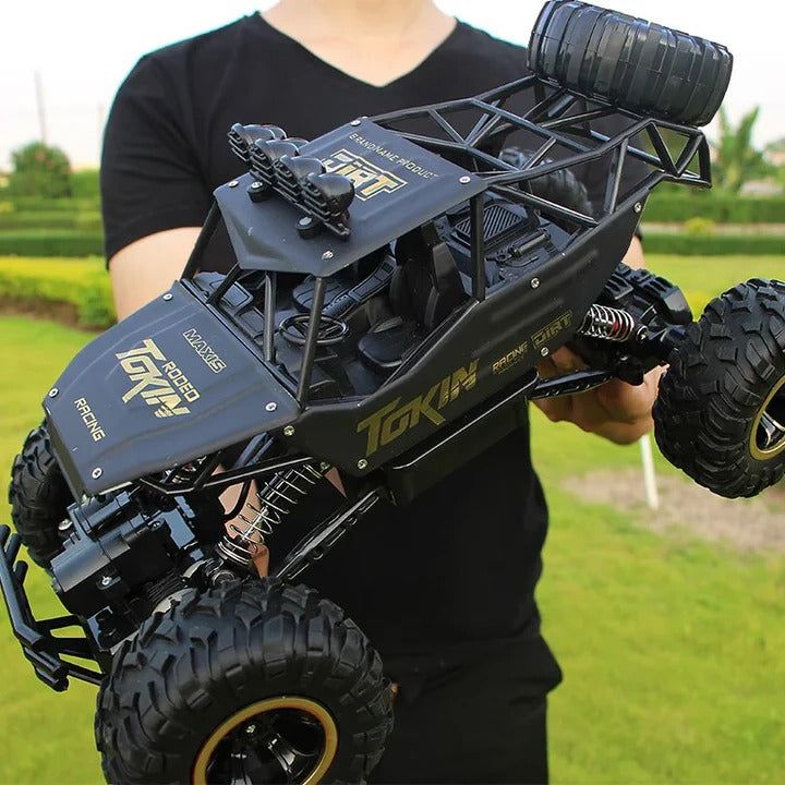 4WD RC Monster Truck with Dual Motors and 260ft Range, 22 mph Speed