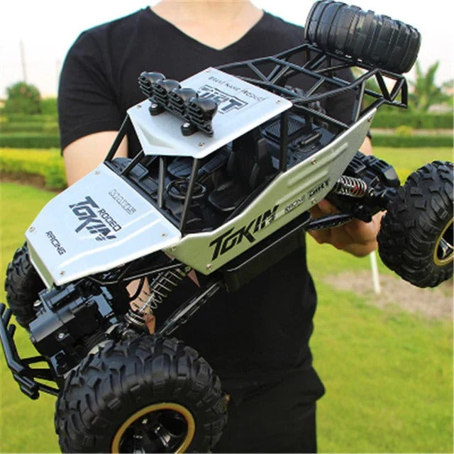 4WD RC Monster Truck with Dual Motors and 260ft Range, 22 mph Speed