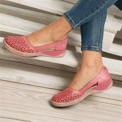 Womens Slip On Flats with Wide Toe Box and Arch Support, Breathable Mesh