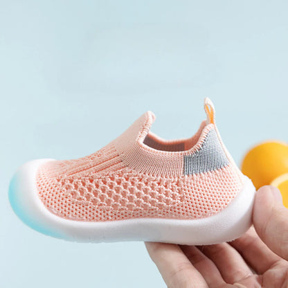 Anti Slip Socks with Rubberized Grip Sole and Breathable Fabric for Children