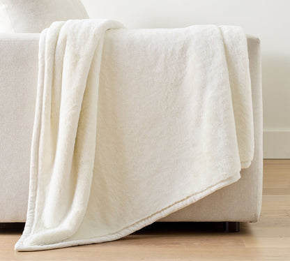 Synthetic Rabbit Fur Throw Blanket with Reinforced Edges and Double-Sided Design