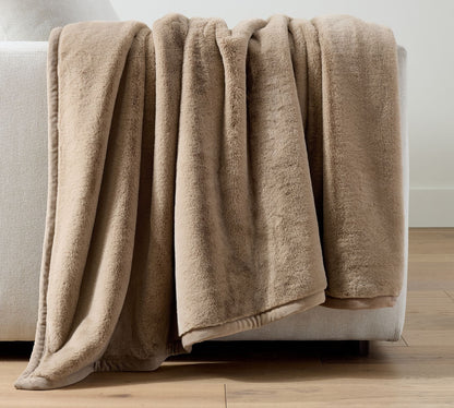 Synthetic Rabbit Fur Throw Blanket with Reinforced Edges and Double-Sided Design