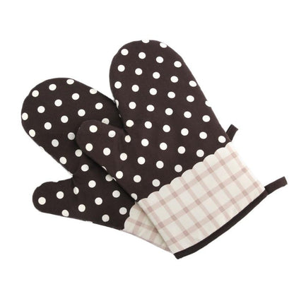 Heat Resistant Oven Mitt with Extended Wrist Coverage and Textured Grip