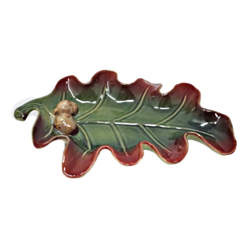 Ceramic Serving Platter with Oak Leaf Shape and Raised Edges